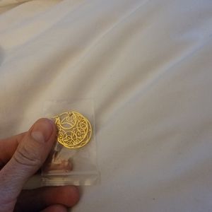 Gold filigree earrings